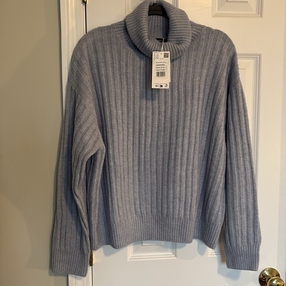 NWT Wool Mix Swan Neck Sweater - Picture 4 of 5